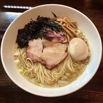 麺座 かたぶつ - 背脂生姜梅シソ塩ラーメン
