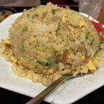 台湾料理 福源 - 炒飯はべっとり系ですが、美味しい！