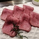 熟成和牛焼肉エイジング・ビーフ - 