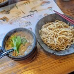 麺や　つるり - 極上きまぐれつけ麺（塩味　牡蠣入り）