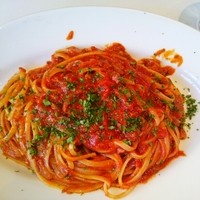 ラ･スコリエーラ - 魚介のトマトソースパスタ