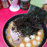 横濱家系ラーメン 勝鬨家 - 