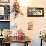 BRISK STAND - 店内