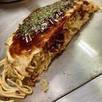 Hiroshima Okonomiyaki Dokkoi - イカ天を入れたお好み焼きが激ウマでビックリ！