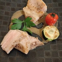 イベリコ・バル 門仲 - イベリコ豚のプランチャ（鉄板焼き）