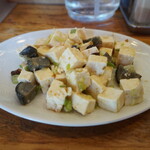 ピータン豆腐のサラダ