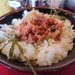 家系ラーメン たつ家 - チャーシュー丼（並）