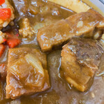 味の舘 - ブロック状のチャーシューがゴロゴロ入ってます。