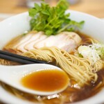 Ramen Le Dessin - Shoyu Ramen with Duck and Chicken Broth, JPY 1000