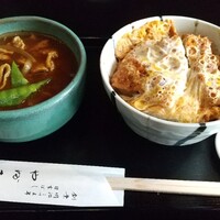 日本橋 やぶ久 - ミニカツ丼、ミニカレー南蛮セット 1,100円 ♪