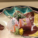 赤坂 菊乃井 - 昼懐石１３３１０円。明石天然鯛、鮪。昨年よりも明らかに質の高い鮪は、旨味と脂のバランスが良く、黄身醤油との相性も良く、とーっても美味しかったです（╹◡╹）（╹◡╹）
