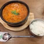 韓国家庭厨房 名家 - ユッケジャンうどん。