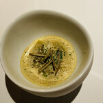 レフェルヴェソンス - 鴨腿肉と焼きなすのラビオリ ポルチーニ茸 トリュフ