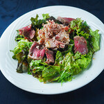 Wagyu beef tataki salad