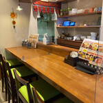 EARTH CAFE - 