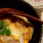 鳥しき - 親子丼とスープ、スープの器が変わりましたね。