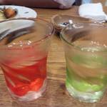 いし川 - 万寿はキレイな色のグラスで♪