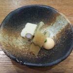 いし川 - 子持ち昆布、蜜柑百合根、山クラゲ、むかご♪