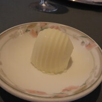 ラ・シャロント - バター