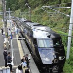 Sanjuuroku Purasu San - 重岡駅に停車中の特急『36ぷらす3』