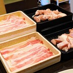 しゃぶ葉 - 三元豚バラ食べ放題コース1319円