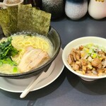 Yokohama Iekei Genya Ramen - チャーシュー丼セット塩ラーメン