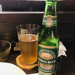 鉄板中華 仁 - 最初は台湾ビールで唇を湿らせます