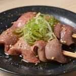 鳥正 - レバ刺し串