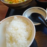 Machikadoya - 御飯食べ放題らしいのですが、恥ずかしくてお代わりできなかったです。。次回は！！