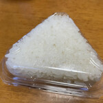 物産販売 新潟食楽園 - 「新潟産コシヒカリ米 塩むすび」130円