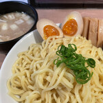 尼爺 - 爺つけ麺（塩）大盛300g  780円（税込）