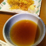 かき揚げは天つゆでいただきます