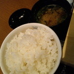 魚ごころ - ご飯は追加料金無しで大盛りにしてもらえました～