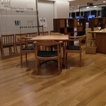 かんみこより - 4名テーブル席