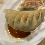 龍味 - 皮の襞具合が美しいです！！