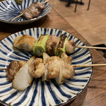 やきとり もつ焼 まるや - ネギマ、軟骨