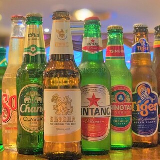 シンハーなどタイ産をはじめ世界各地のビールが10種類以上◎