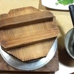 大貫 - 釜飯は生米から炊きます