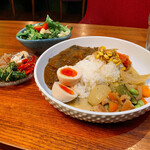 カフェ エスプレッシーボ セカンドシーズン - あいがけカレーセット