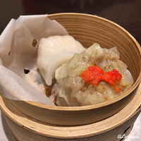 中国料理 豪華 - 海老餃子と肉焼賣