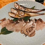 こなす - ハタハタとイカの炭火焼き