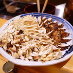 たきや - ぜんぶ松茸なんだぜ…きれいなカットしてるだろ…