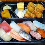 Hamazushi - 寿司から揚げ弁当742円