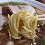 お食事処 やちよ - 適度にコシがある中太麵！