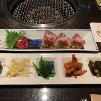 焼肉 青山外苑 - 