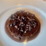 コート ドール - 2021.10.  チョコレートのマルキーズ カカオニブをふって そのソース