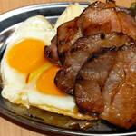 やきとん＆ハイボール やんばるミートセンター - 