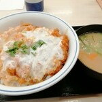 Katsuya - カツ丼と豚汁