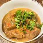 おかめ - 一味唐辛子をパパっと♪︎