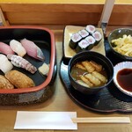 鮓ひろせ - すし定食　900円